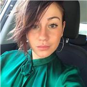 Insegnante madrelingua offre lezioni di italiano ad alunni di tutte le età